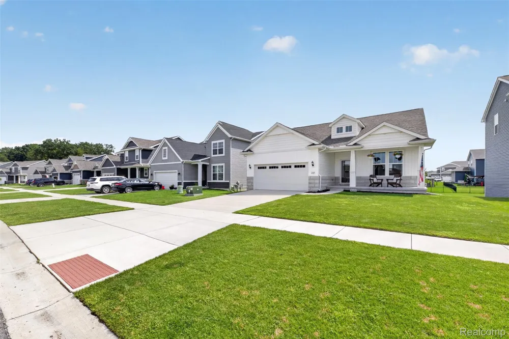 2169 Dabate Drive Marion Township, MI 48843