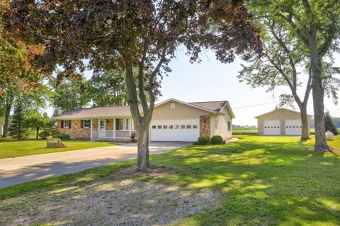 2141 Maple Road