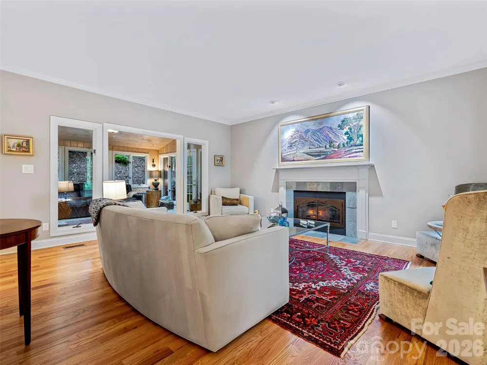 105 Galloway Drive Asheville, NC 28803