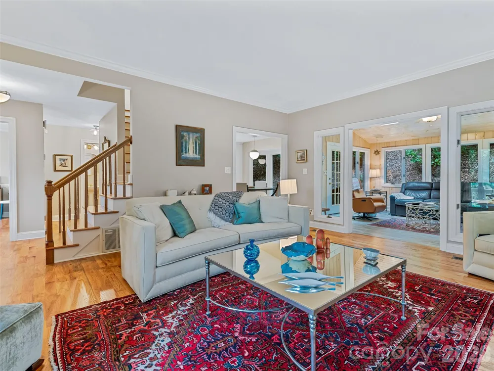 105 Galloway Drive Asheville, NC 28803