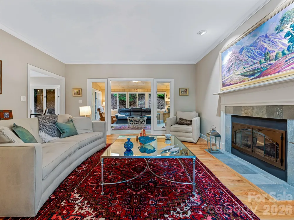 105 Galloway Drive Asheville, NC 28803