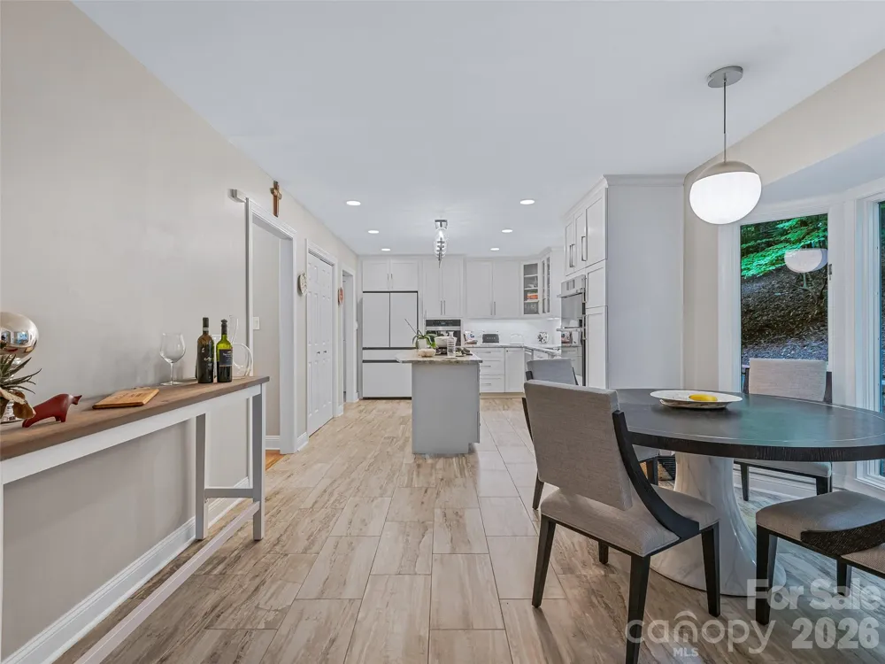 105 Galloway Drive Asheville, NC 28803