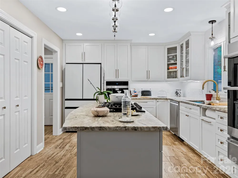 105 Galloway Drive Asheville, NC 28803