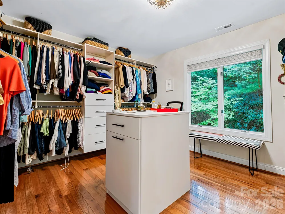 105 Galloway Drive Asheville, NC 28803