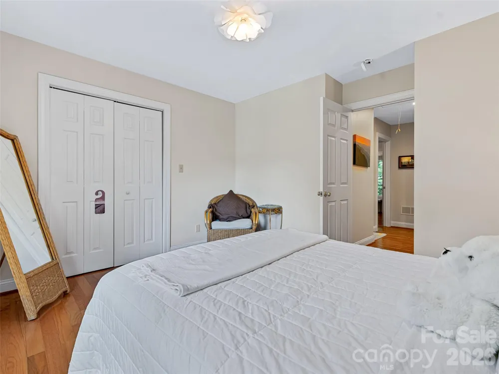 105 Galloway Drive Asheville, NC 28803