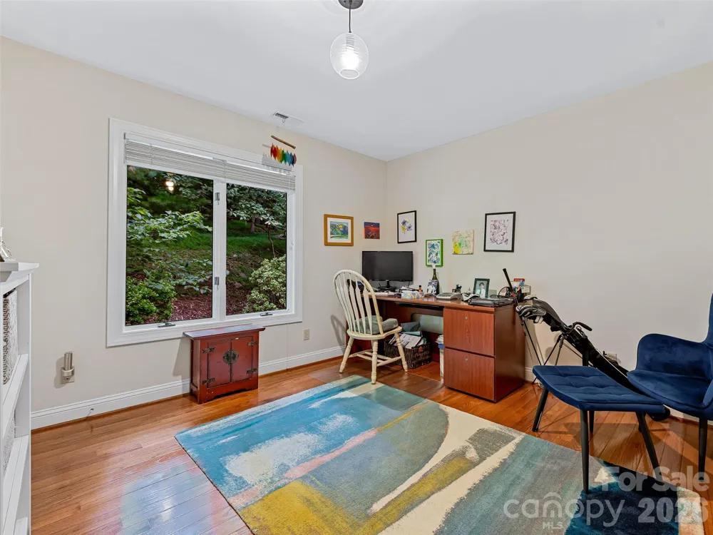105 Galloway Drive Asheville, NC 28803