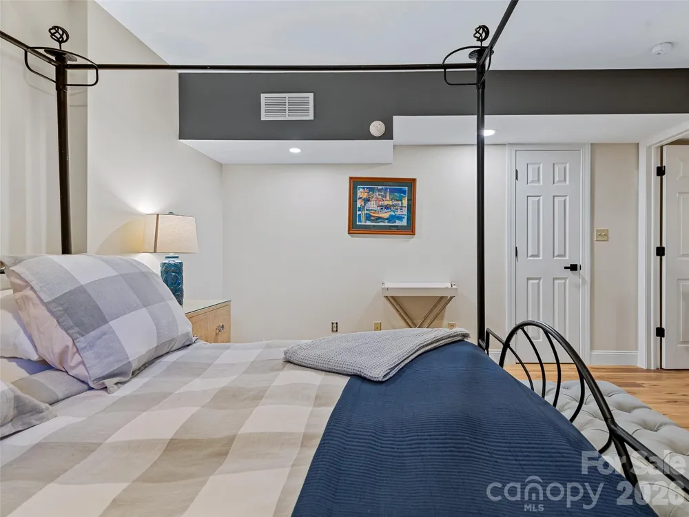 105 Galloway Drive Asheville, NC 28803
