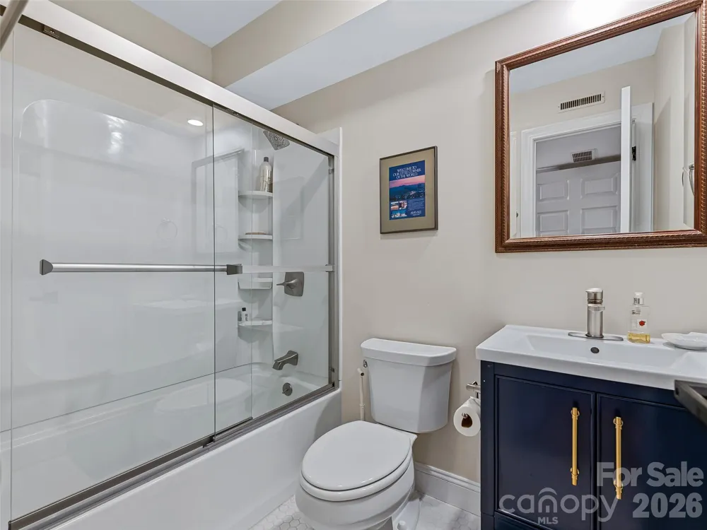 105 Galloway Drive Asheville, NC 28803