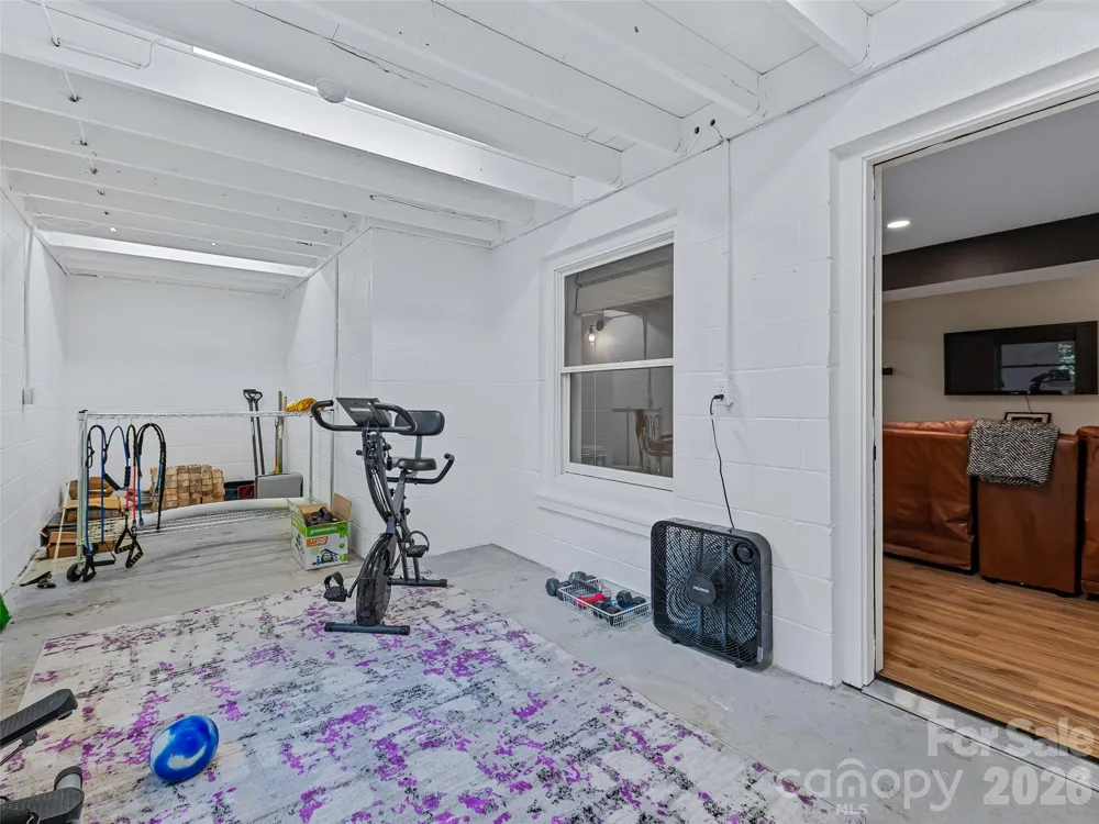 105 Galloway Drive Asheville, NC 28803