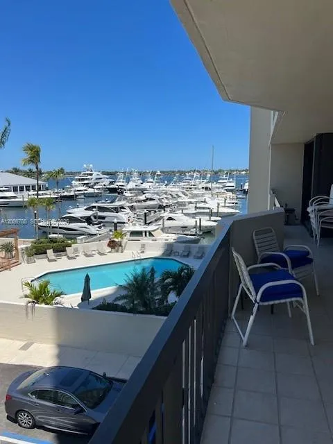 108 Lakeshore Dr #338 North Palm Beach, FL 33408