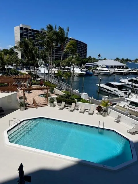 108 Lakeshore Dr #338 North Palm Beach, FL 33408