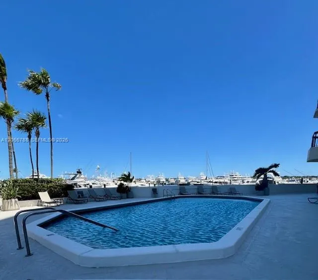 108 Lakeshore Dr #338 North Palm Beach, FL 33408