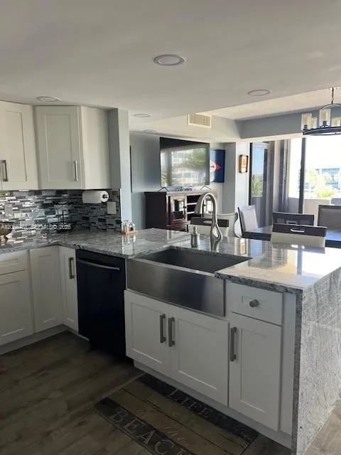 108 Lakeshore Dr #338 North Palm Beach, FL 33408