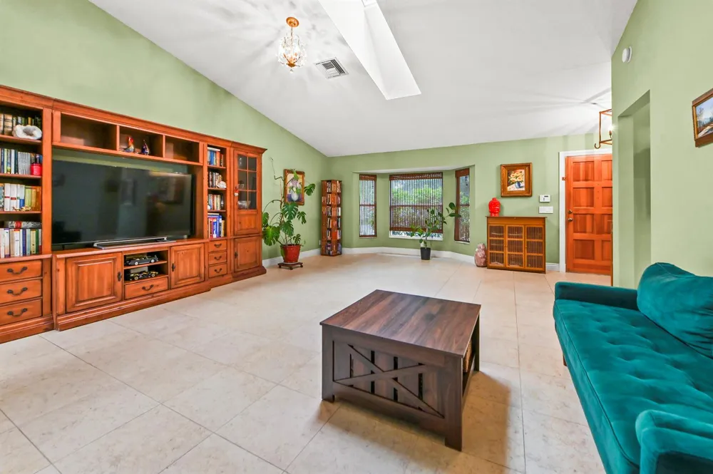 12369 157th Street Jupiter, FL 33478