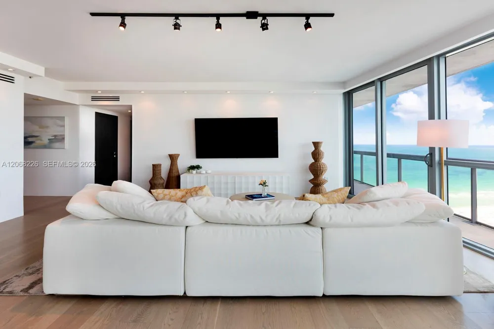 Address Not Shown Miami Beach, FL 33139