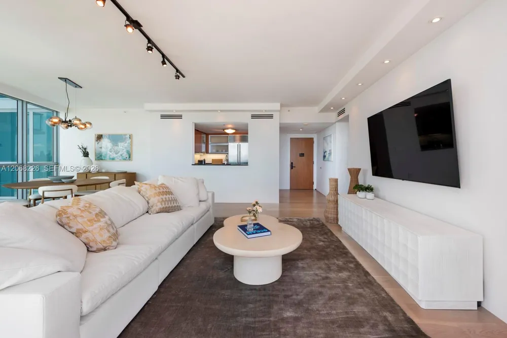 Address Not Shown Miami Beach, FL 33139