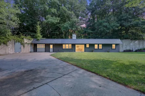 1166 Long Road
