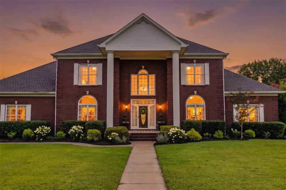 327 N Central Ave Watertown, TN 37184