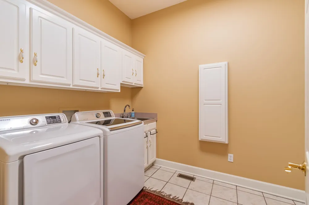 327 N Central Ave Watertown, TN 37184