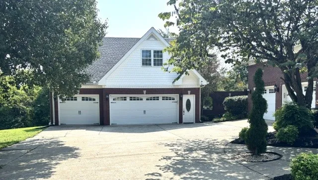 327 N Central Ave Watertown, TN 37184