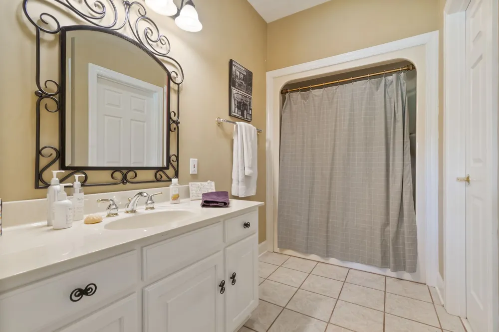 327 N Central Ave Watertown, TN 37184