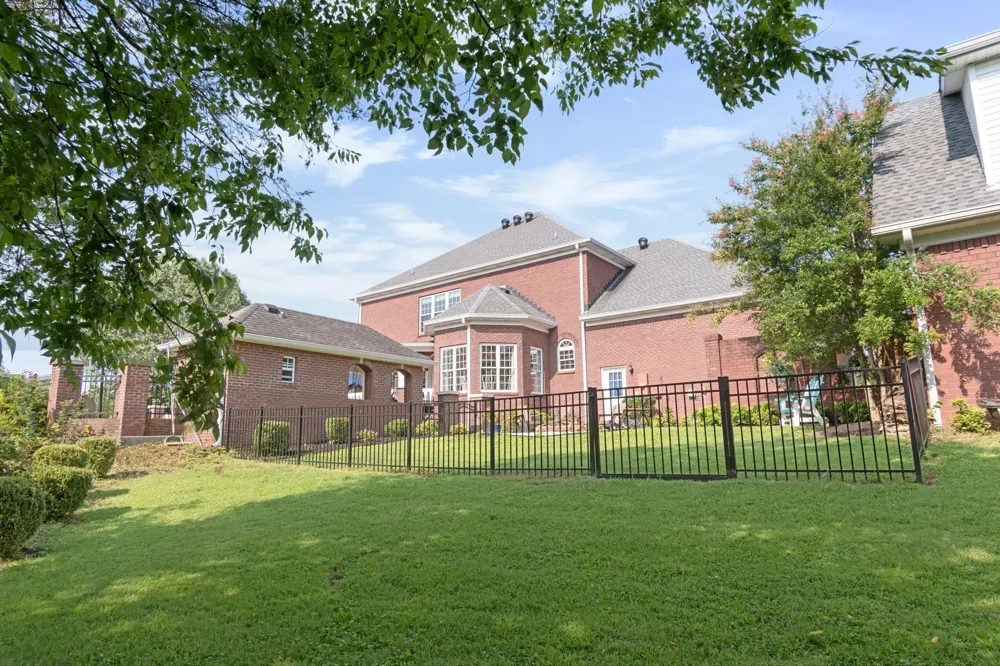 327 N Central Ave Watertown, TN 37184