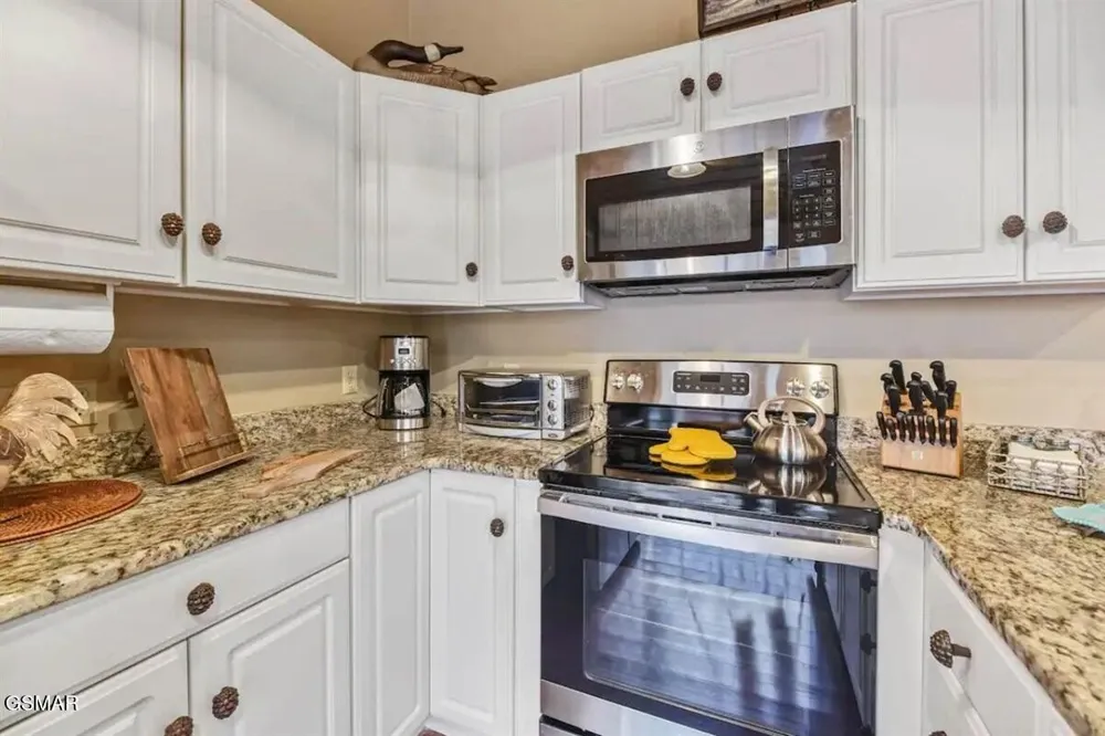503 Eagle Trail Gatlinburg, TN 37738