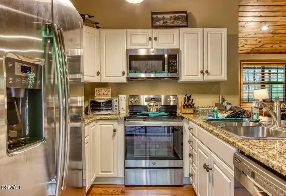 503 Eagle Trail Gatlinburg, TN 37738
