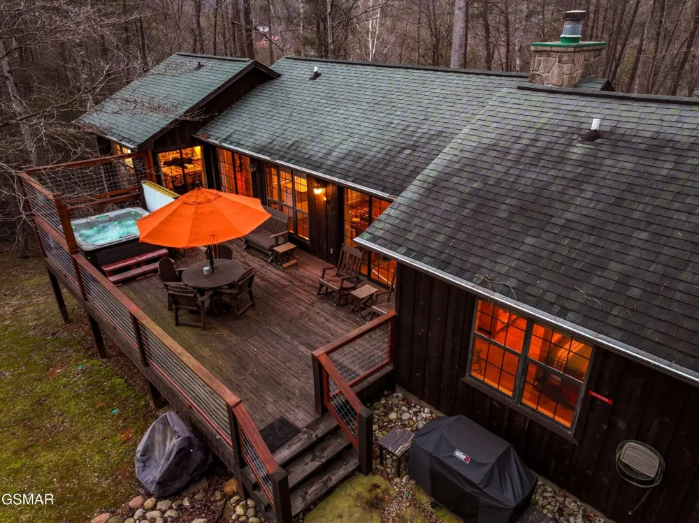 503 Eagle Trail Gatlinburg, TN 37738