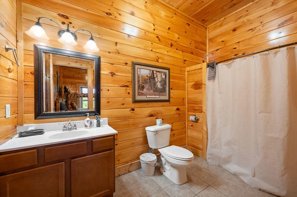 725 Big Bear Ridge Road Gatlinburg, TN 37738