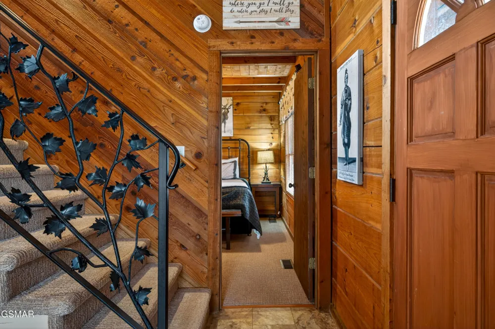 2307 Smoky Mountain Court Gatlinburg, TN 37738