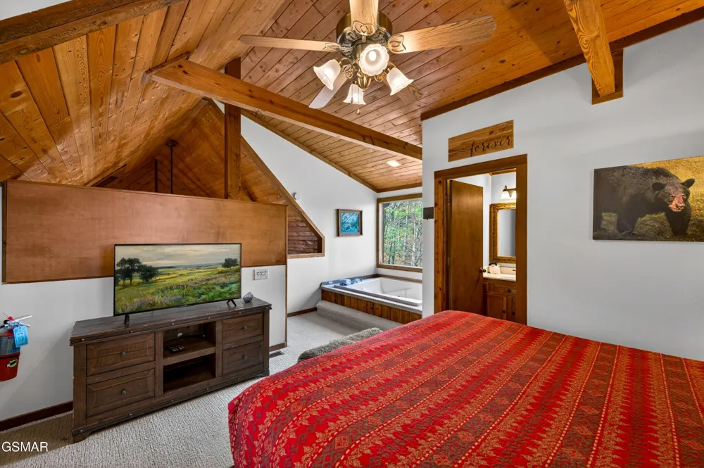 2307 Smoky Mountain Court Gatlinburg, TN 37738