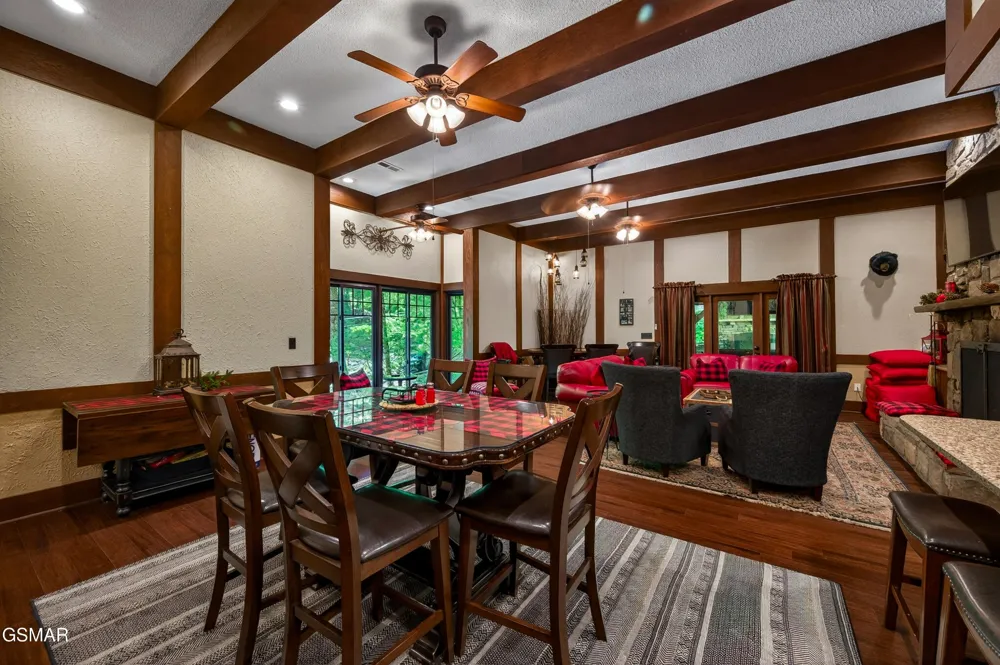 1116 Ski Mountain Road Gatlinburg, TN 37738