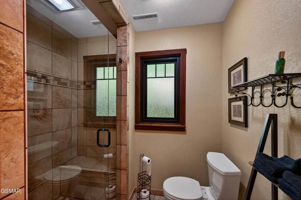 1116 Ski Mountain Road Gatlinburg, TN 37738