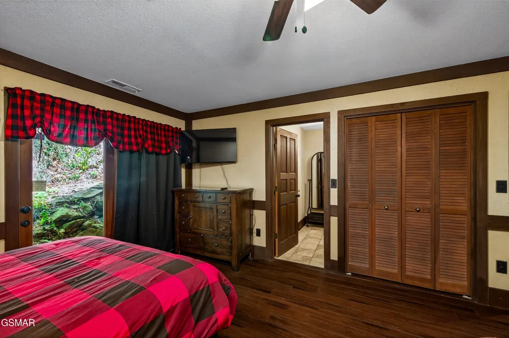 1116 Ski Mountain Road Gatlinburg, TN 37738