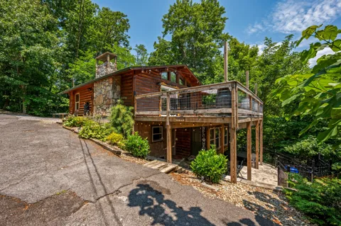 1166 Ski View Drive
