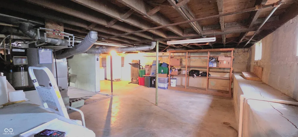5820 E 25th Street Columbus, IN 47203