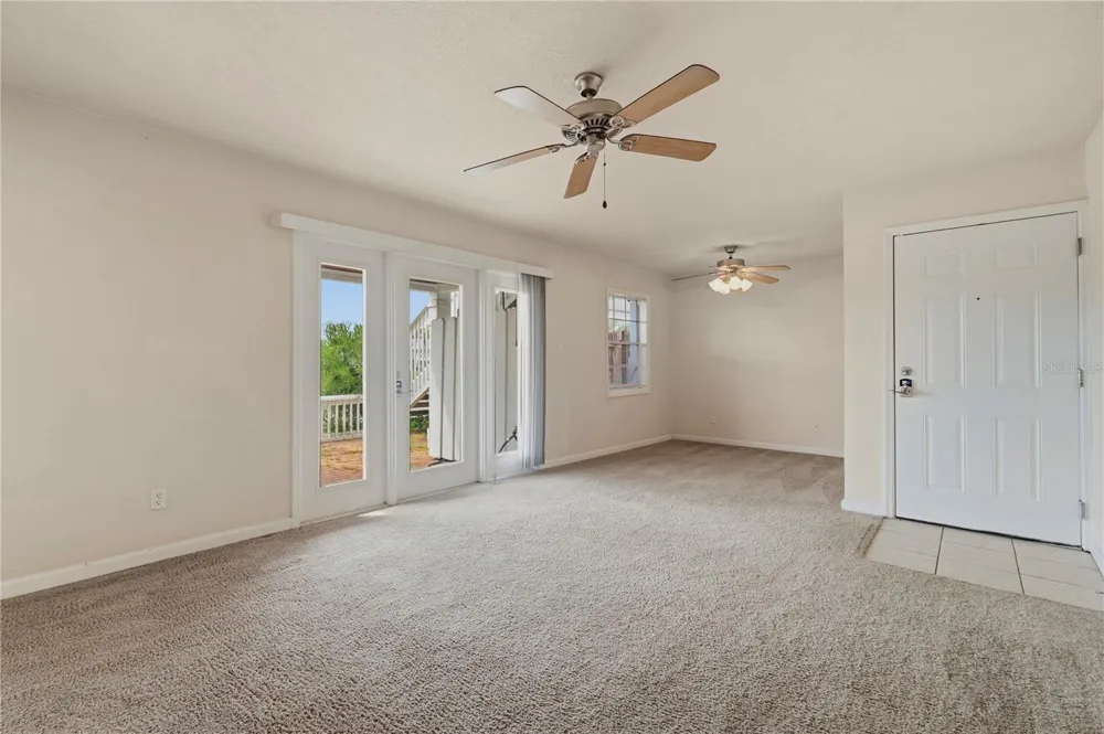 151 SEAHORSE DRIVE SE #B St Petersburg, FL 33705