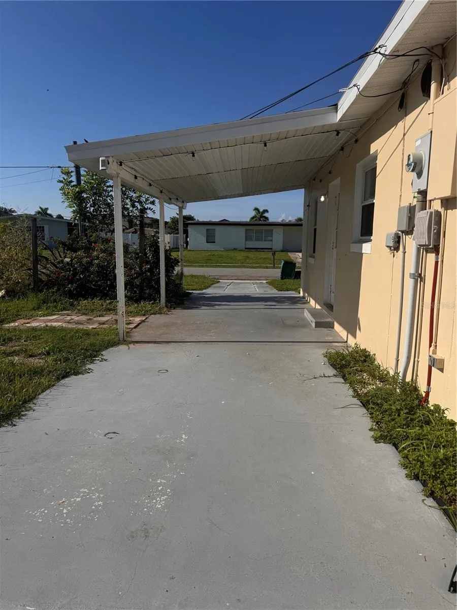 21922 HERNANDO AVENUE Port Charlotte, FL 33952