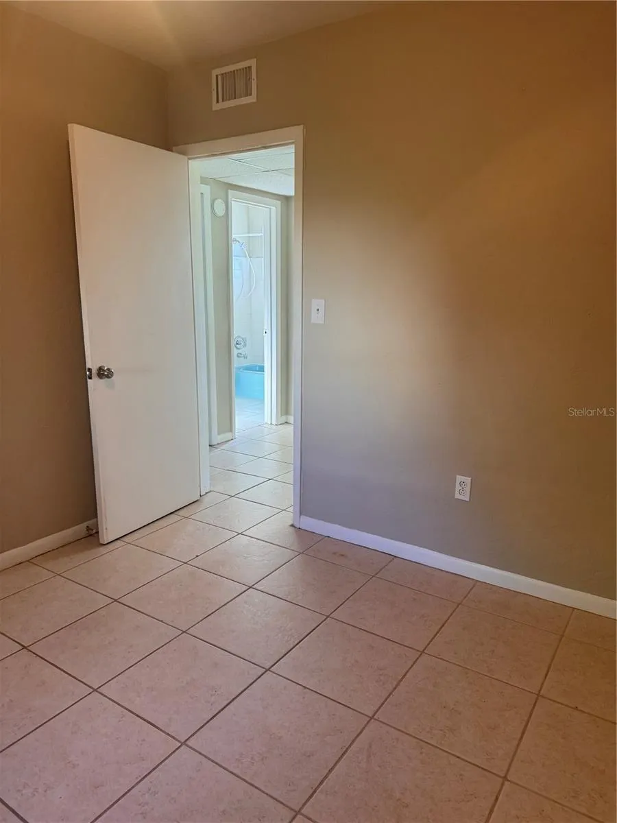 21922 HERNANDO AVENUE Port Charlotte, FL 33952