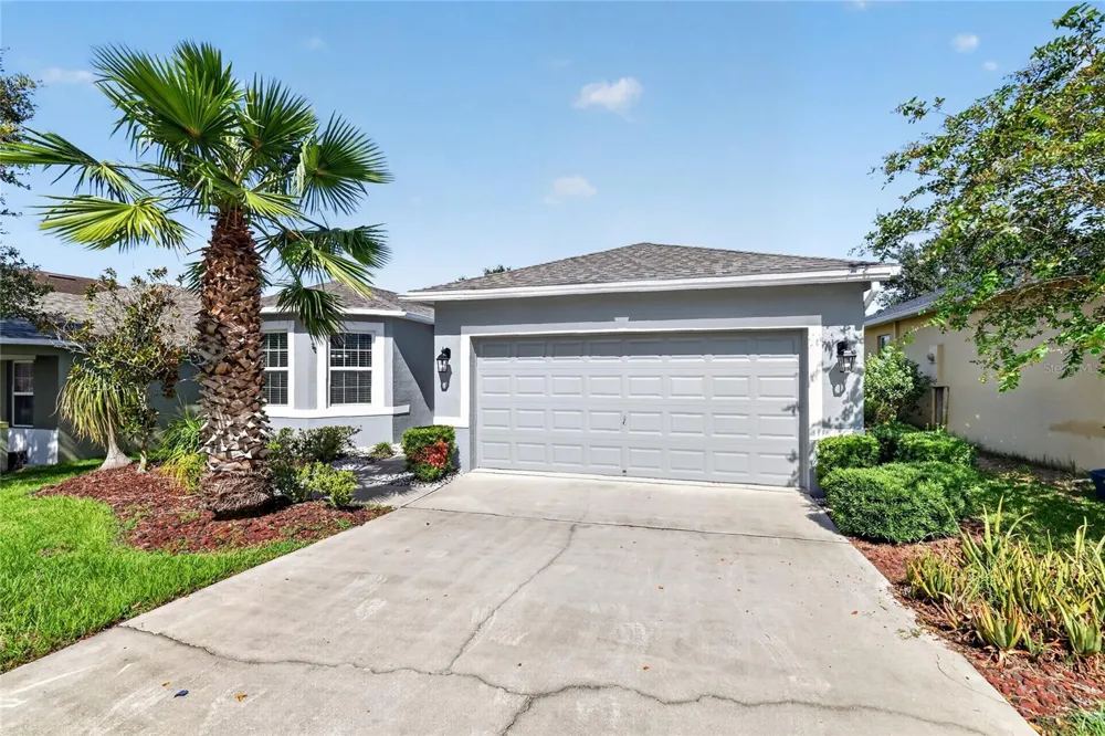 345 RED KITE DRIVE Groveland, FL 34736