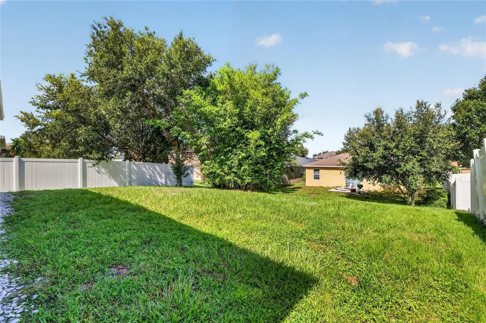 345 RED KITE DRIVE Groveland, FL 34736