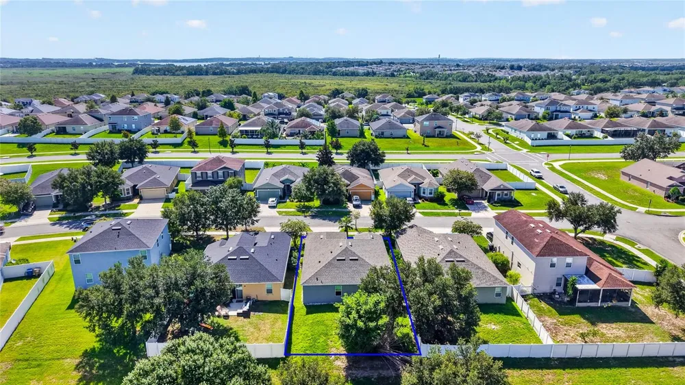 345 RED KITE DRIVE Groveland, FL 34736