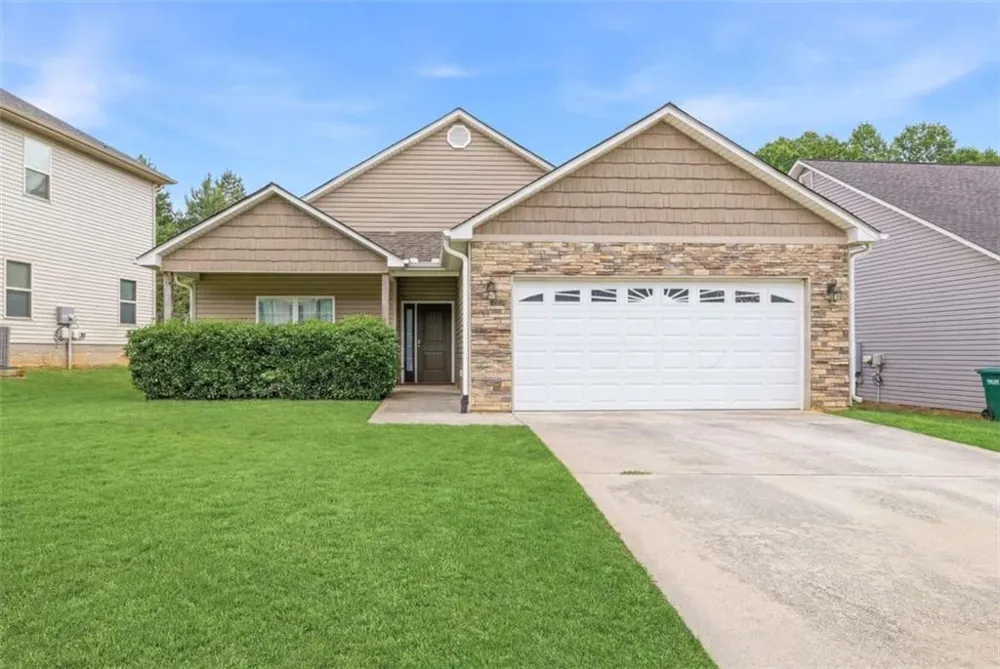 540 Highland Pointe Drive Alto, GA 30510