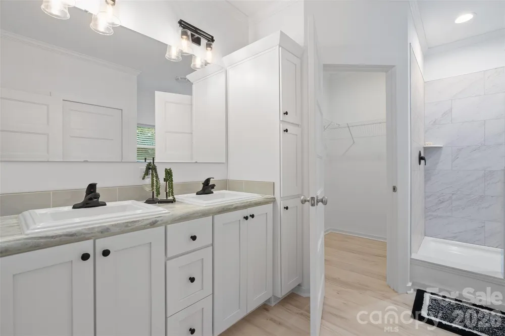 24 Green Burch Drive Bryson City, NC 28713