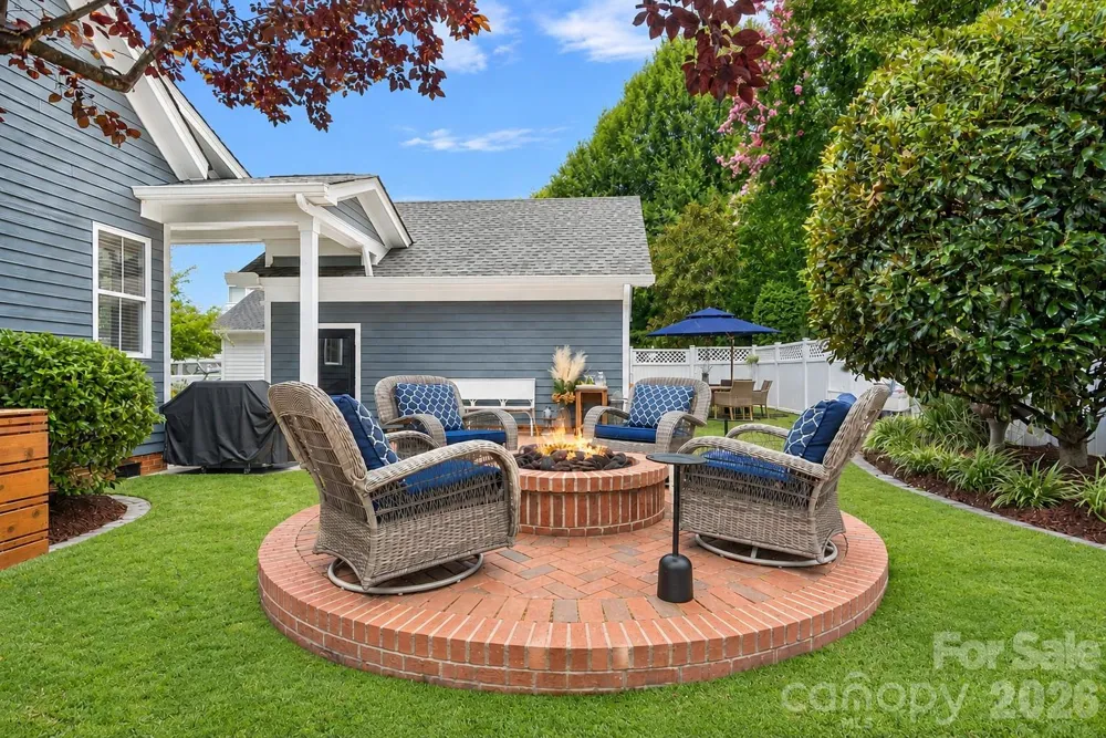 17434 Invermere Avenue Huntersville, NC 28078
