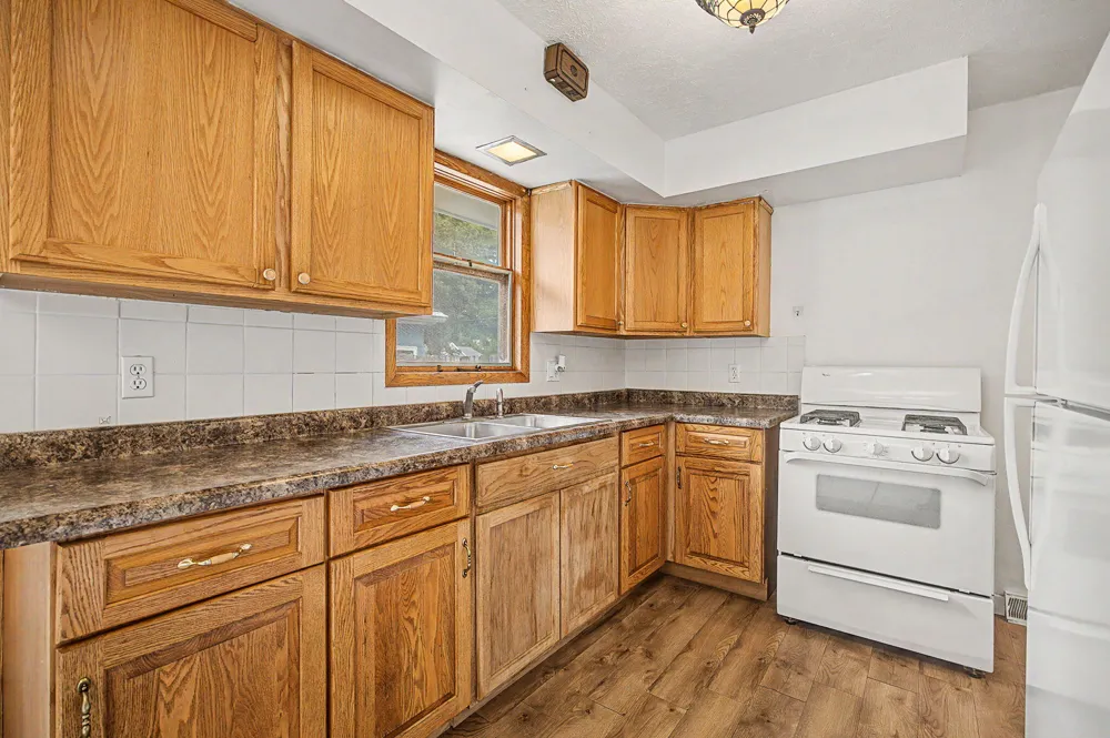 808 Jones Street Marshall, MI 49068