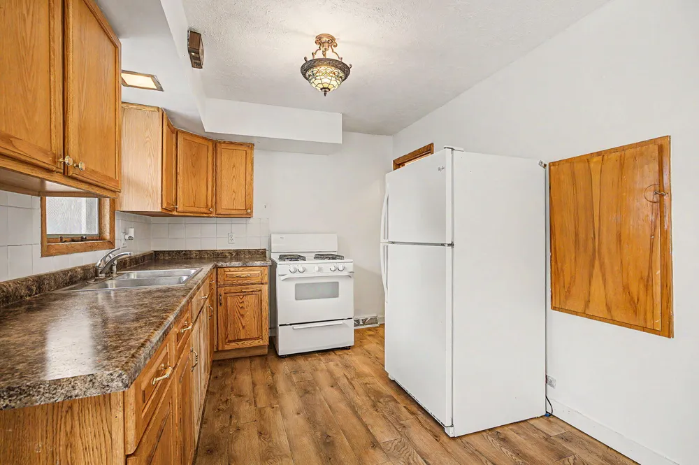 808 Jones Street Marshall, MI 49068