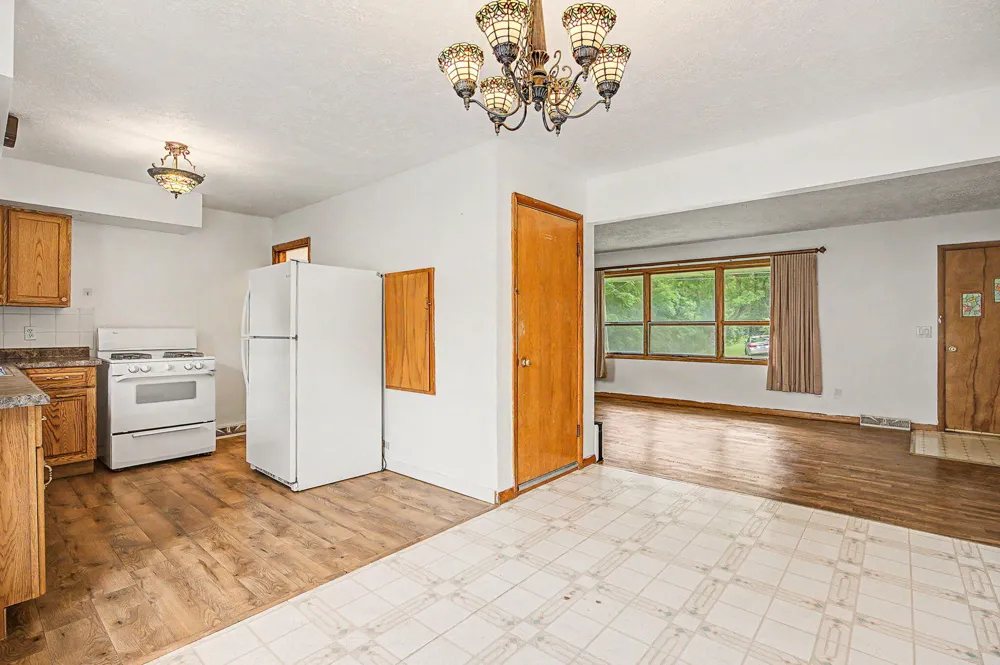 808 Jones Street Marshall, MI 49068