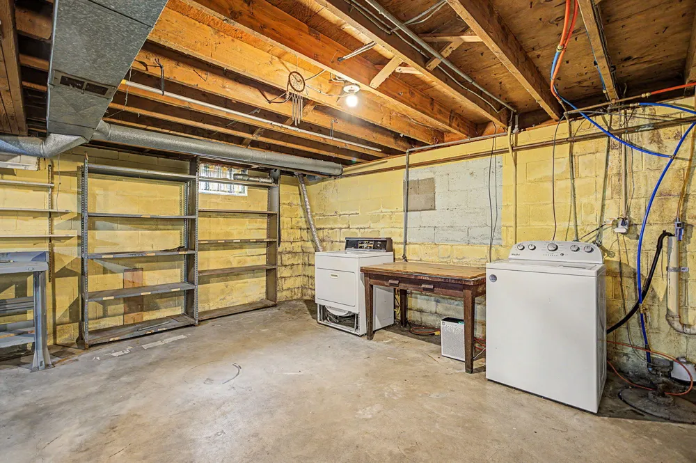 808 Jones Street Marshall, MI 49068